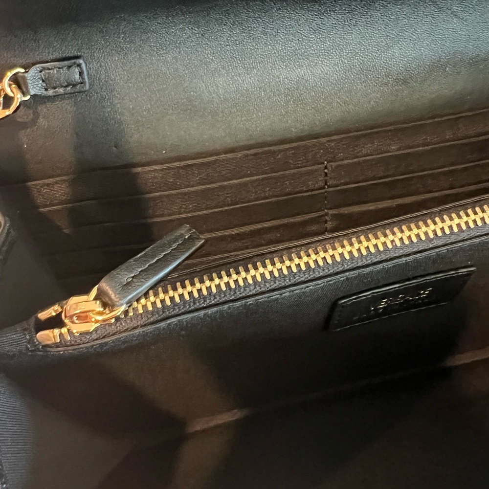 Versace Quilted Leather Clutch BNWT $1,300! Mob Wife Aesthetic - Picture 6 of 9